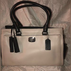 Retired Coach leather bag. Black and Cream.